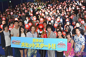 劇場版仮面ライダーオーズ・海賊戦隊ゴーカイジャーTHEMOVIE初日舞台挨拶