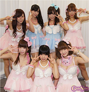 アフィリア・サーガ・イースト セレクトメンバー 左上からロゼ・ユカフィン・ルイズ・ミィナ、左下からミク・コヒメ・メイリ・