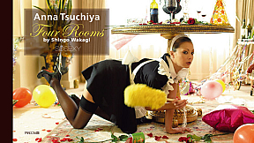 「SOSEXY 土屋アンナ」雑誌版・表紙写真 / Photo：若木信吾 (C) LPEI