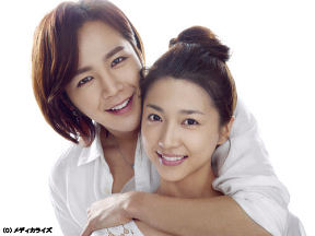 チャン・グンソク(左)・サントス・アンナ(右) (C) メディカライズ