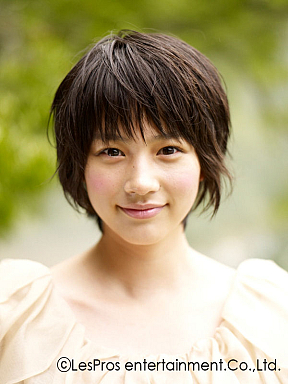 能年玲奈　(C) レプロエンタテインメント