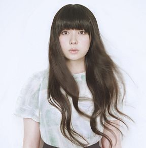 南波志帆「髪を切る8の理由。」ジャケ写(初回特殊ジャケット仕様) (C) ポニーキャニオン