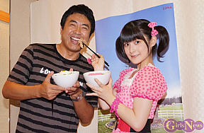 田中義剛(左)・Berryz工房 嗣永桃子(右)