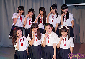 スマイル学園 左上から木沢瑠那・中原芽生・井咲碧海・向井静・小西ねね、左下から岡崎苺・田谷菜々子・今井花凜・永島穂乃果