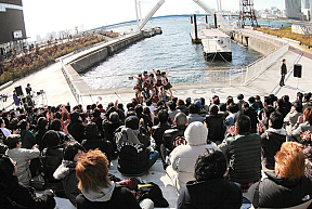 Cheeky Parade (C) avex