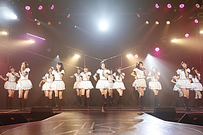 HKT48 チームH「博多レジェンド公演」より (C) AKS