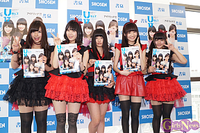 アイドリング!!! 左から倉田瑠夏・伊藤祐奈・後藤郁・石田佳蓮・清久レイア