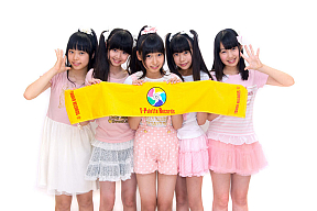 NA-NA　左からかりん、みずき、ゆづき、さやね、とうこ