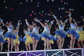 AKB48・2013 真夏のドームツアー～まだまだ、やらなきゃいけないことがある～ 京セラドーム公演(2日目)より (C)AKS