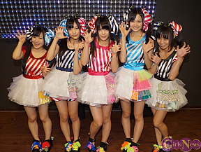 アイドル妖怪カワユシ♥ 左から天木じゅん・黒木ひなこ・川村虹花・黒瀬サラ・早瀬愛夢