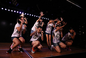 AKB48劇場に登場した候補生