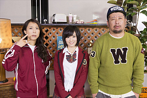 MCの山本彩さん、ケンドーコバヤシさんと椿鬼奴さん