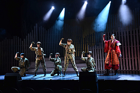 Berryz工房10周年記念舞台 演劇女子部『ミュージカル戦国自衛隊』より