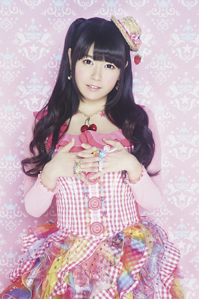 竹達彩奈 アー写