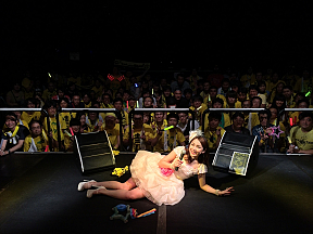 吉川友 ～茨城凱旋スペシャルライブ 茨城っか大好きっか～より