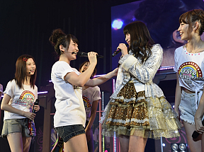 AKB48 全国ツアー「あなたがいてくれるから。～残り27都道府県で会いましょう～」＠中野サンプラザより (C)AKS