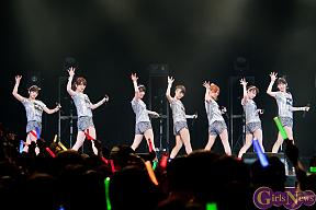 アップアップガールズ（仮）ライブハウスツアー2014 ハイスパートキングダム～Zepp DiverCity決戦～より