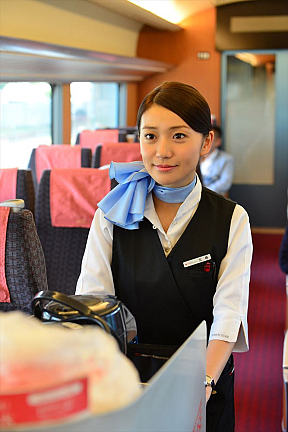 大島優子(C)2015 東映ビデオ