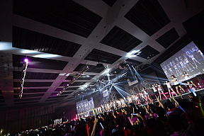 AKB48・JKT48 (C)AKS・JKT48 Project