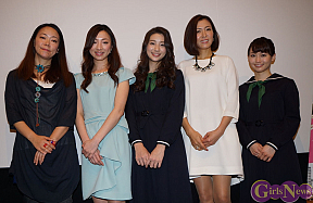 映画「でーれーガールズ」大ヒット御礼舞台挨拶より