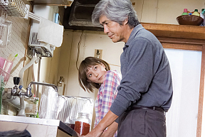 映画「起終点駅 ターミナル」より (C)2015桜木紫乃・小学館/「起終点駅 ターミナル」製作委員会