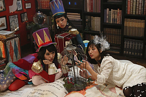 映画「飛べないコトリとメリーゴーランド」より (C)2015 Sony Music Artists inc.