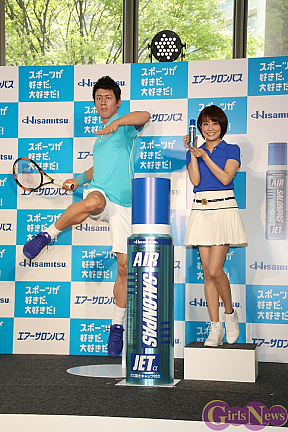 「エアーサロンパスジェットα」新CM発表会より