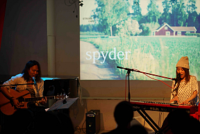 ウラスジ vol.1　～スカートの中へようこそ～より