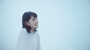 葵わかなが出演するアート引越センター新TV-CM『コマソン』篇より