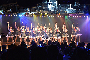 AKB48チーム8 「会いたかった」公演の様子 (C)AKS