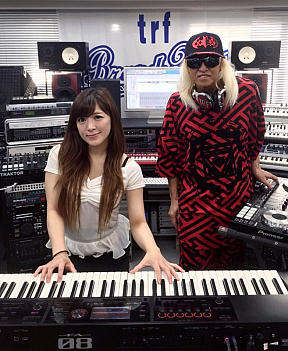 高木里代子、DJ KOO