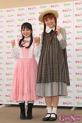 さくらまや（左）と上白石萌歌（右）