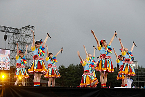 『エビ中 夏のファミリー遠足 略してファミえん in 富士急 2016』