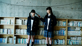 『Hair Make』ミュージックビデオより