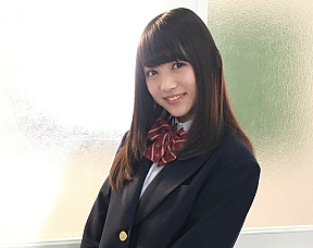 新井ひとみ