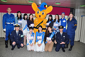新宿警察署「警察官採用・交通安全・防犯キャンペーン」より