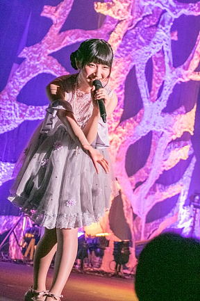 『山崎エリイ First Live 2017「Teenage Symphony For You」』より