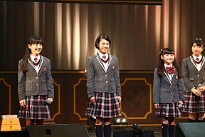 白鳥沙南・野中ここな・野崎結愛