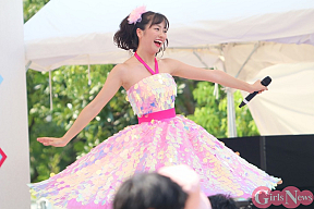 佐々木彩夏（ももいろクローバーZ)