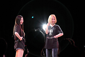 鈴木友梨耶・鈴木真梨耶 生誕祭イベントより