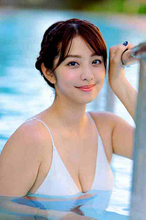 本郷杏『恥じらいアプリコット』より