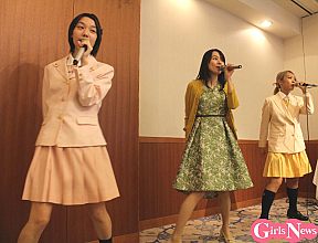 制服向上委員会