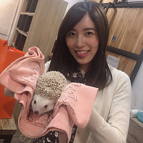 「松井珠理奈のインスタ映え100枚チャレンジ旅」より