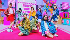 Girls²『チュワパネ!』MVより