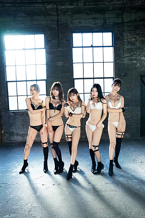 #2i2　(c)Takeo Dec.