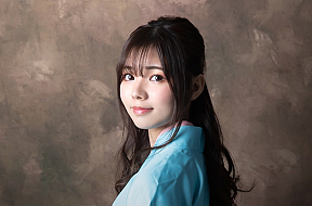 香夜（浜浦彩乃）(c)2013-2021 Rejet, (c)amipro