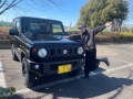 奥仲麻琴と愛車・ジムニーXL