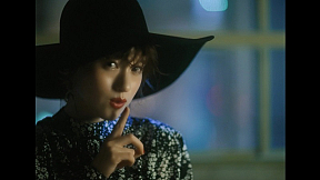 武藤彩未『again again』ミュージックビデオより