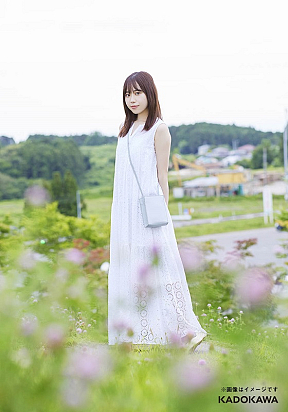 伊達さゆり カレンダー 2023.04-2024.03（壁掛けver）先行カット　撮影／佐野円香