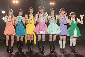 『推しが武道館いってくれたら死ぬ』より